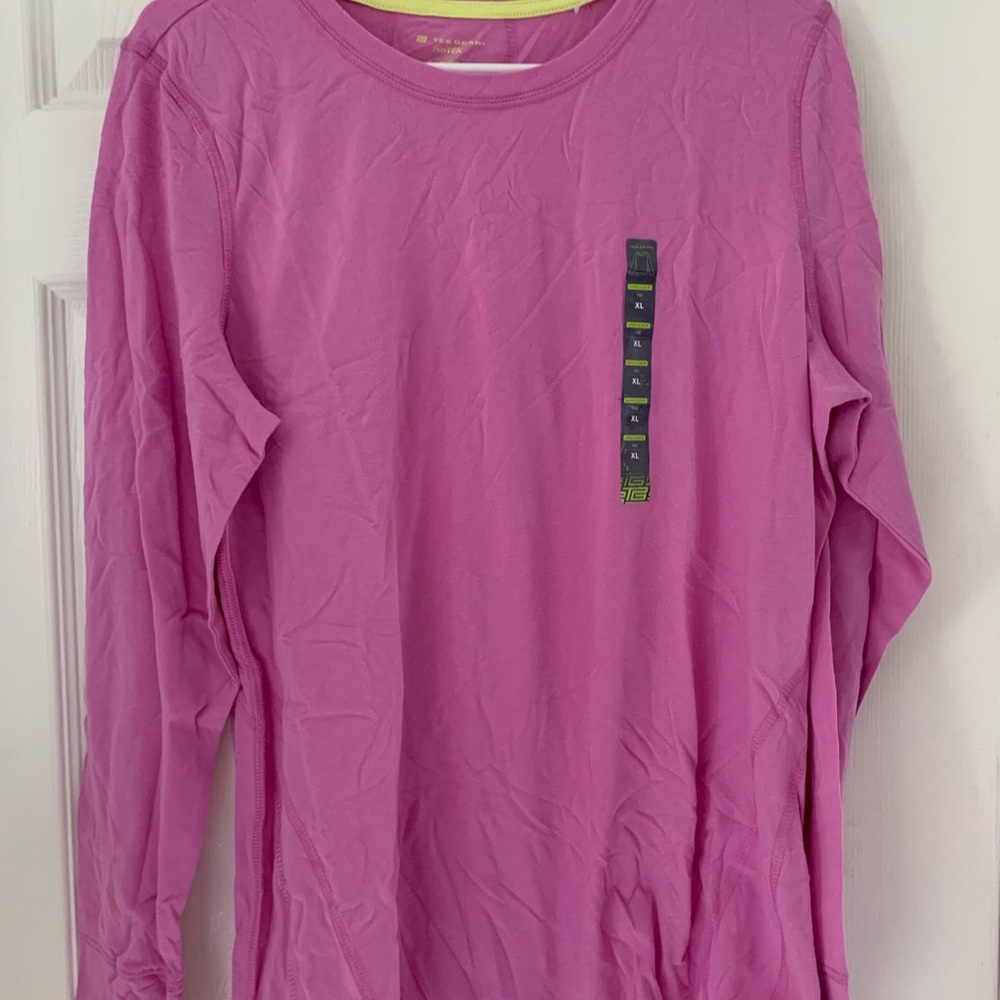 Long sleeve t shirt